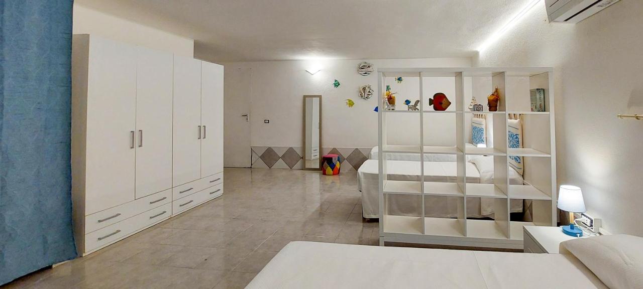 Appartamento Cala Paradiso 산테오도로 외부 사진